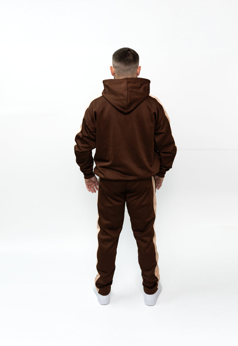 Swag suit - Brown - V3 - open leg